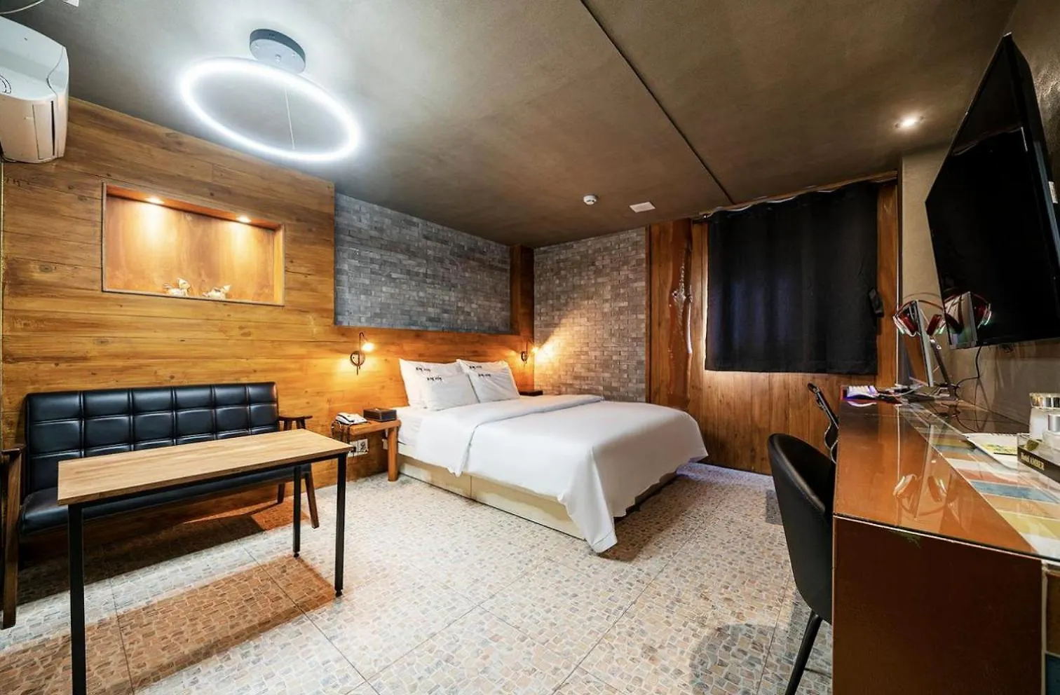 Motel Hotel Trip Incheon