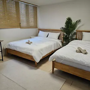 https://apt-arex-hongik-unit-101.hotelofseoul.com