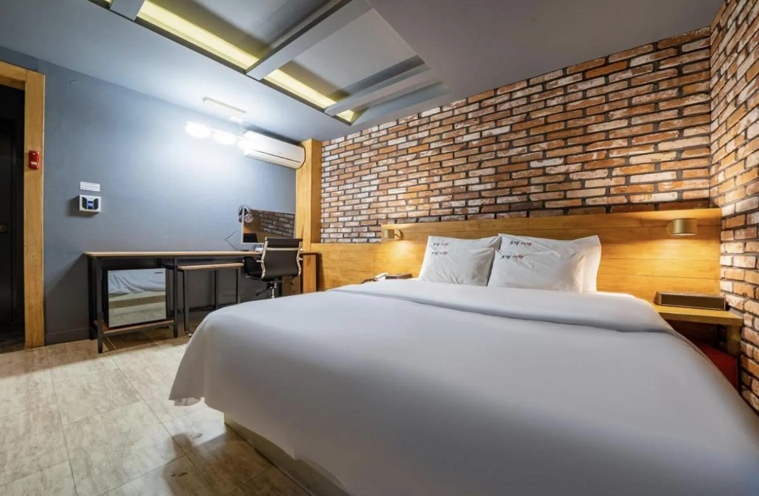 Motel Hotel Trip Incheon